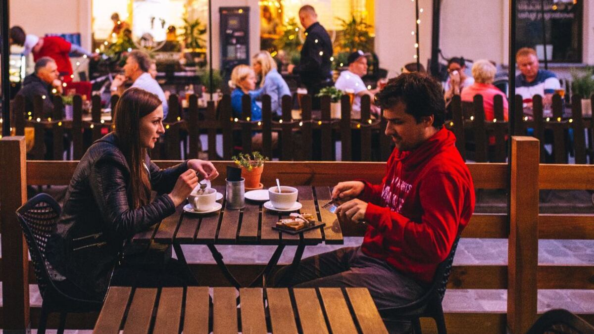 ¿Tienes una cita y no sabes qué ponerte? Estos colores te augurarán el éxito.