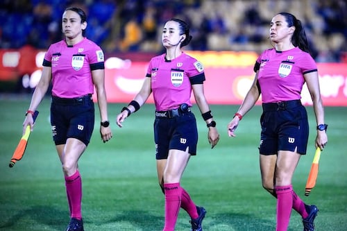 Silbato femenino: las mujeres que mandarán en las canchas del Mundial 2026