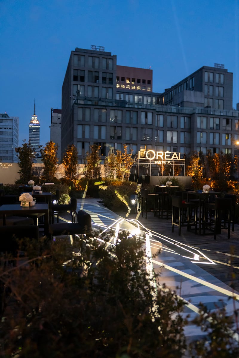 ‘Le Défilé’: la noche inolvidable en la que L’Oréal conectó a México y París