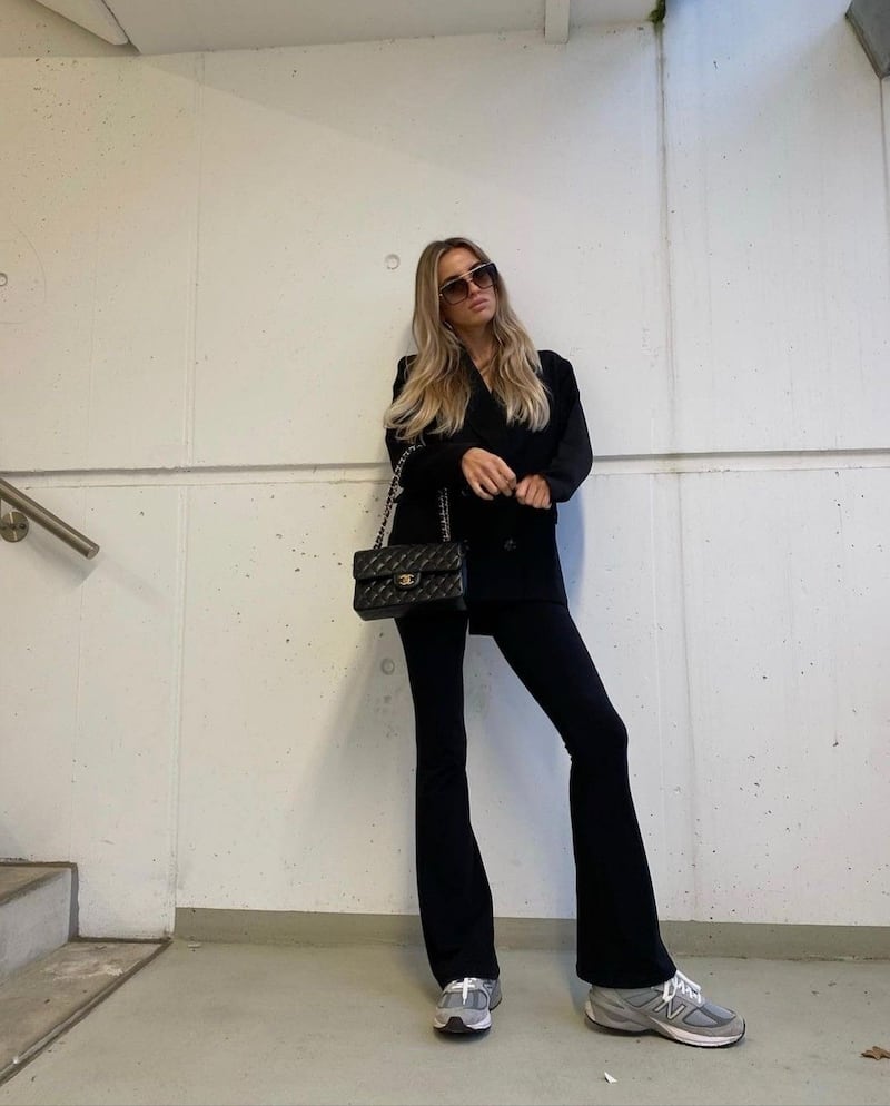 leggings acampanados en tendencia