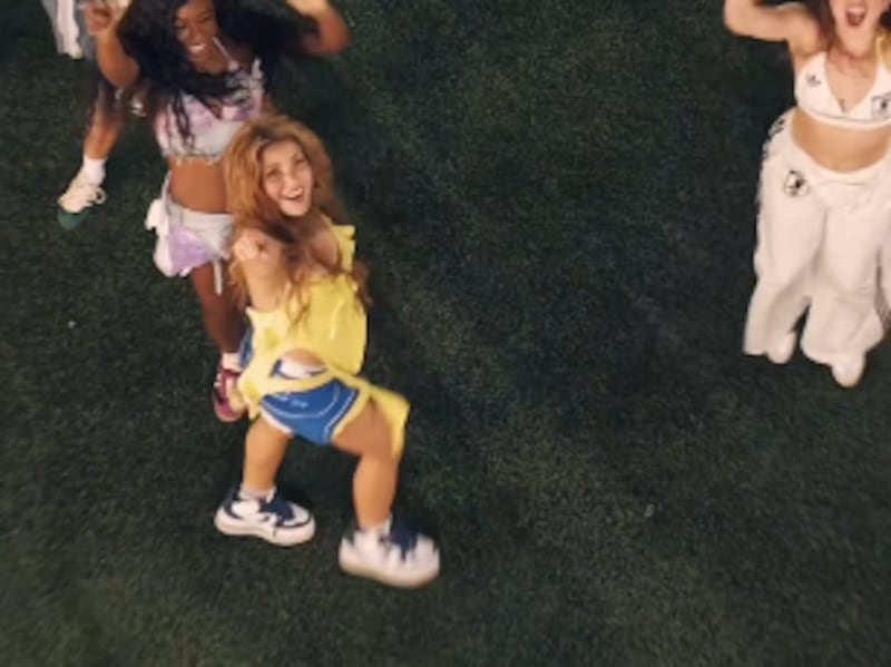Shakira dona el 100% de las ganancias de “Dai Dai”