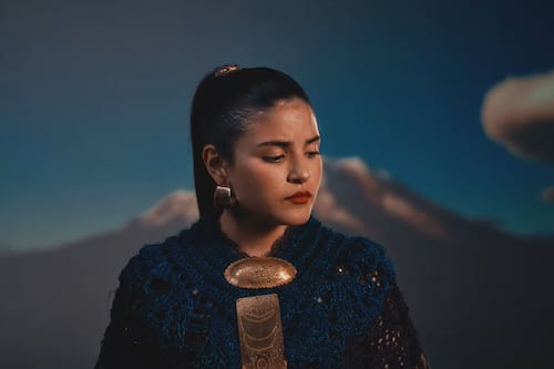 Brenda transforma el dolor en arte con su nuevo tema “PENA”, un canto tan íntimo como andino