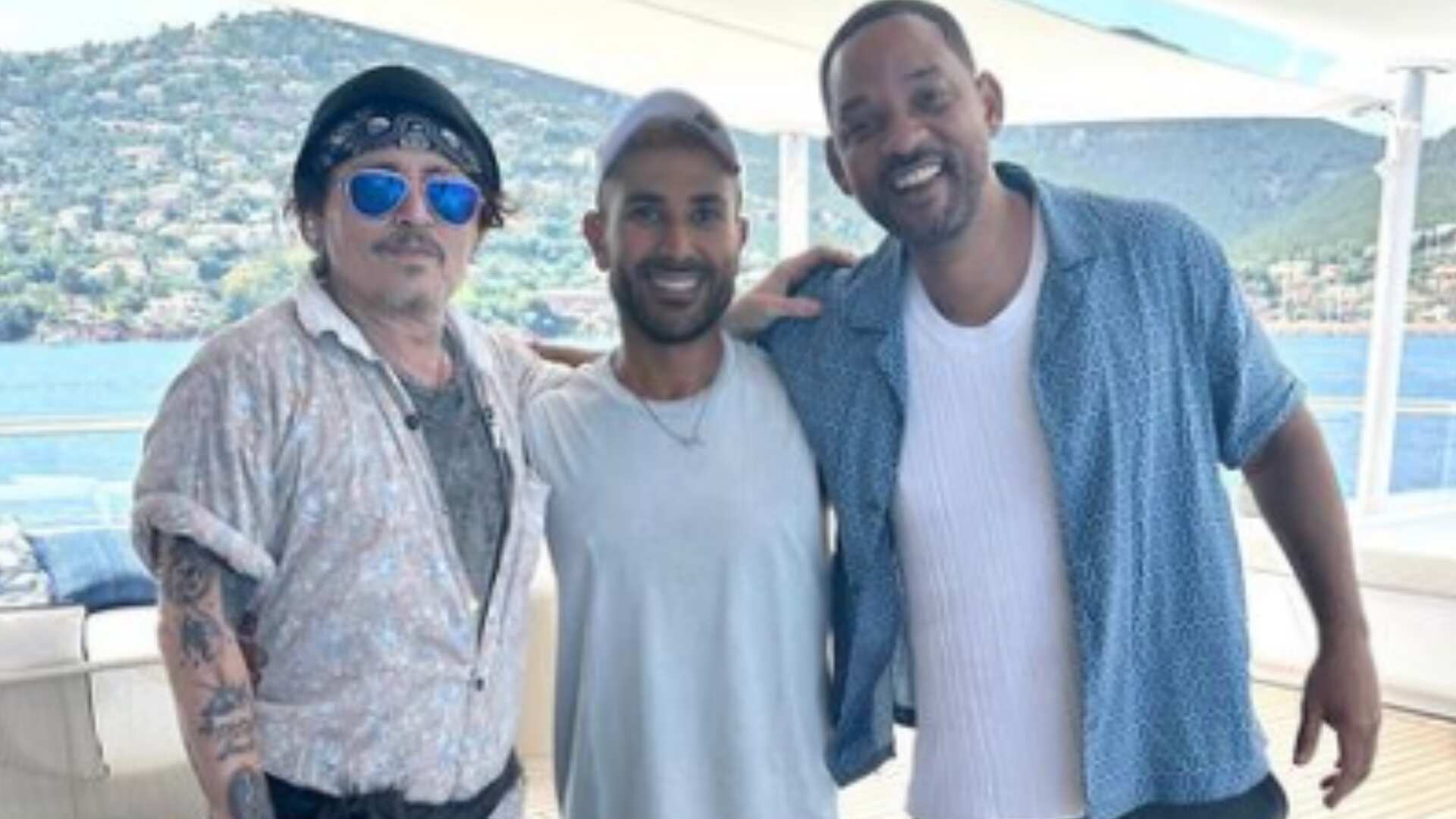 Will Smith y Johnny Depp se unen en los 30 de años de carrera de Andrea Bocelli, pero un gesto captó todas las miradas.