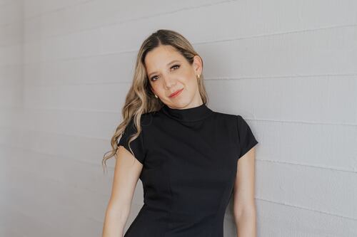 Isabella Salvador: Del taller en Guayaquil al glamour de París