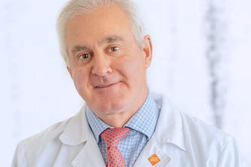 Doctor Pedro Vidal reconoce intimidad con Nicole Block y aclara: “Llevo mucho tiempo en soledad, y de puro leso o quizás de ingenuo caí en su trampa”