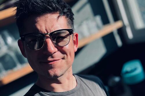 “No estarás físicamente, pero sé que estás aquí”: Las emotivas palabras de Claudio Castellón ante sensible pérdida