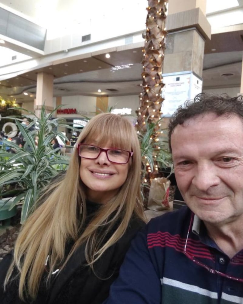 Beatriz Alegret junto a Sebastián Saldaña