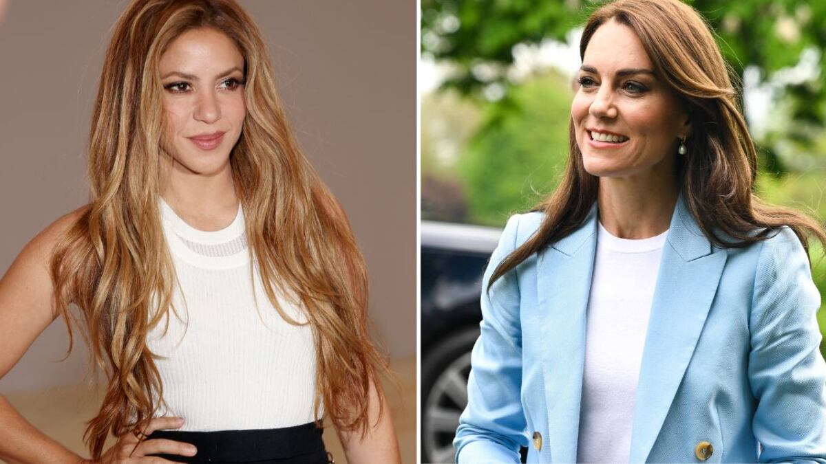 Shakira y Kate Middleton nos enseñaron dos formas distintas de llevar la tendencia ‘tenniscore’ con faldas plisadas.