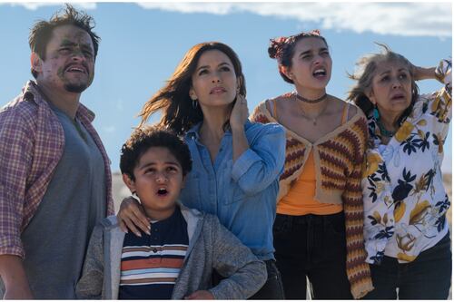 Eva Longoria celebra sus raíces mexicanas en una comedia familiar llena de caos y diversión