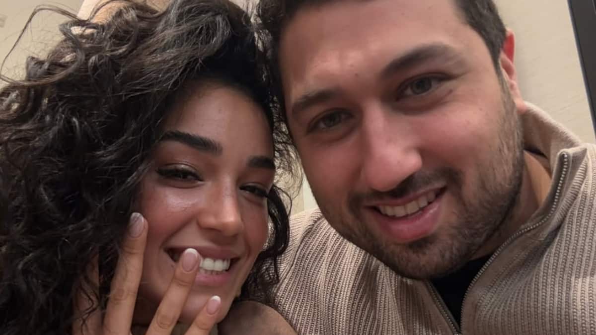 Ale Capetillo desató sospechas de embarazo por estas fotografías.