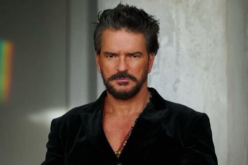 Ricardo Arjona, recién salido de cirugía, anuncia gira desde el Madison Square Garden