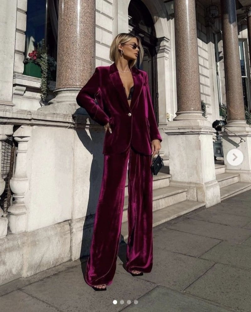 ¿Adiós pantalones culotte? Los pantalones ‘velutto’ prometen elegancia pura a quien los lleve