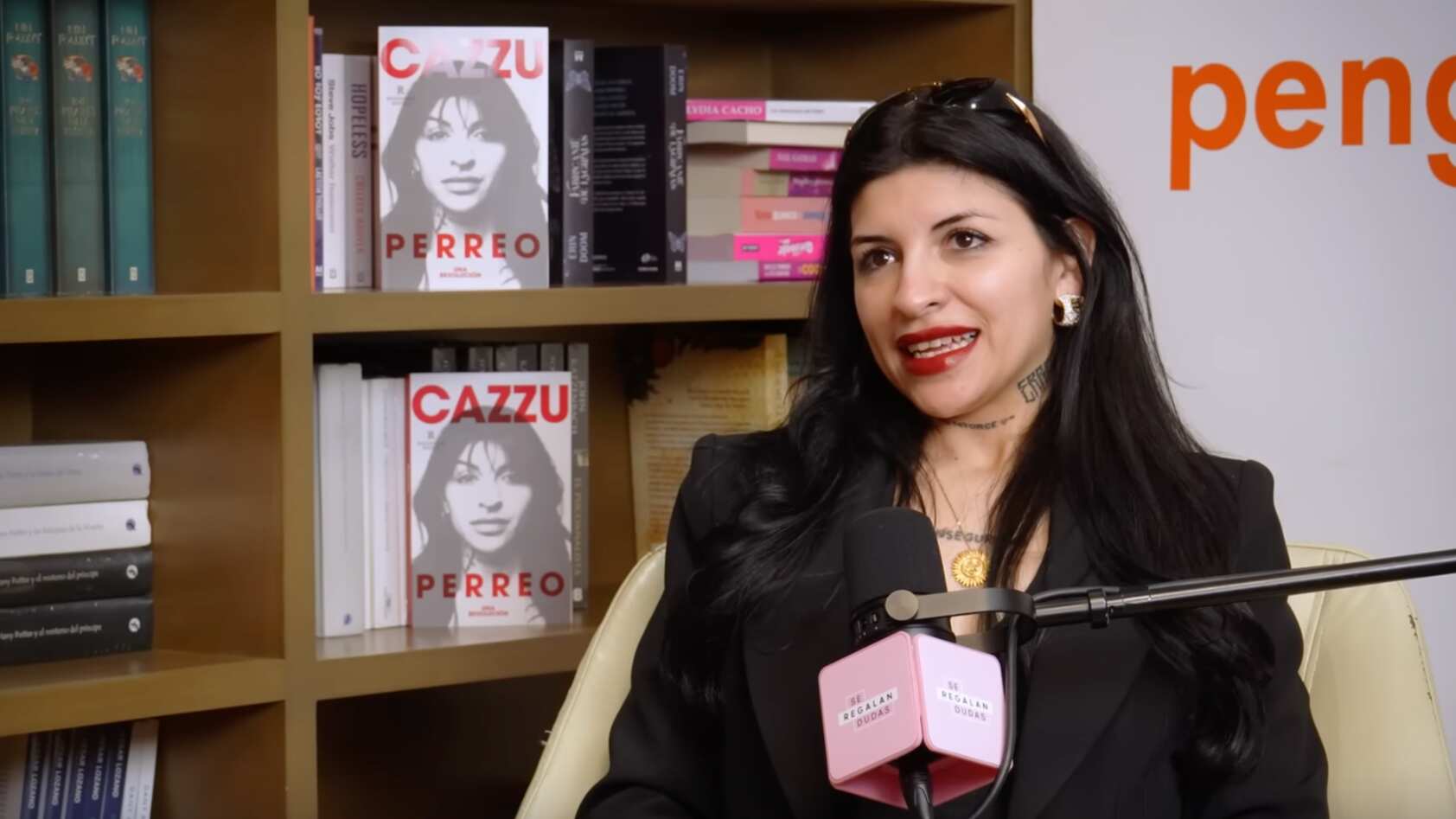 Cazzu en el podcast 'Se regalan dudas'