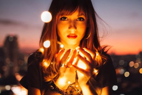 ¡Dile adiós a la soltería! El ritual que debes hacer después de Año Nuevo para hallar pareja en el 2026