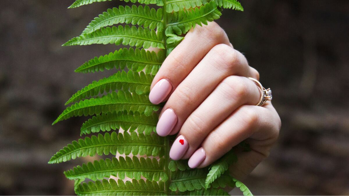 Estas son las uñas en tendencia más atrevidas y originales.