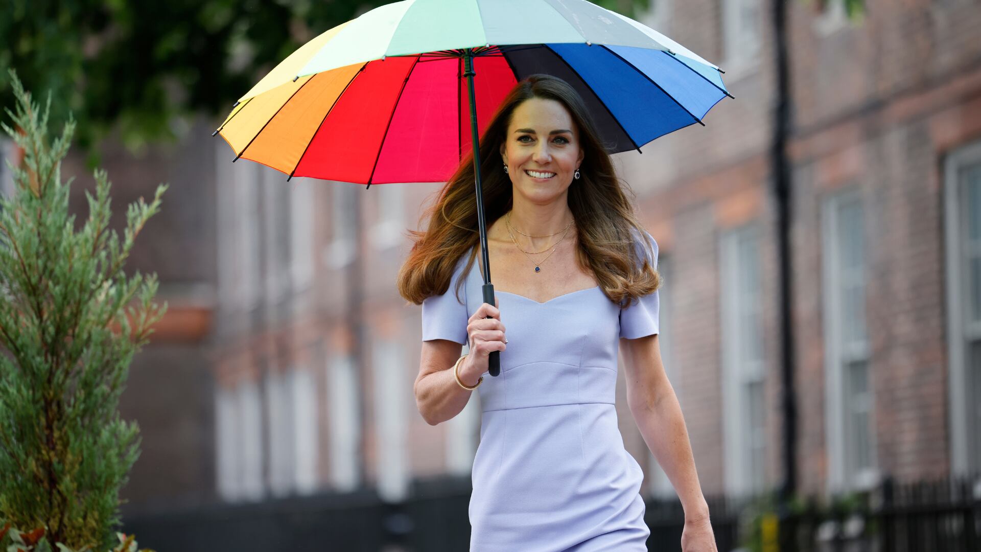 Kate Middleton no le teme a usar ropa vintage o usada.