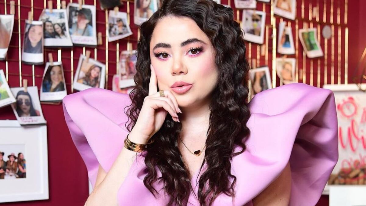 Mariana Botas presumió su figura en bikini y los fans la llenaron de halagos.