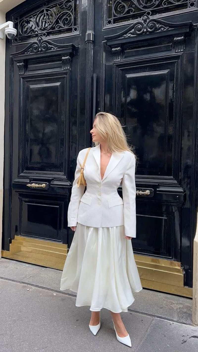 Este calzado versátil promete desplazar a los tenis con un aire más sofisticado.