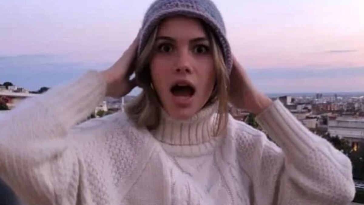 Clara Chía Martí llevó los tenis que causarán furor este 2024.