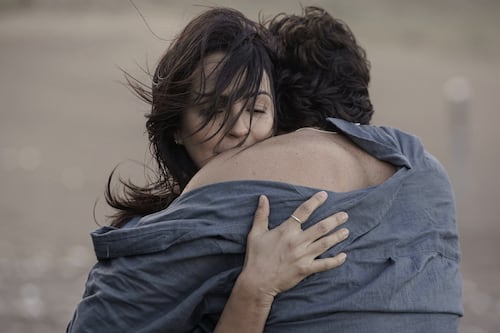 Series que hablan de mujeres como tú y como yo, cansadas de fingir que todo está bien