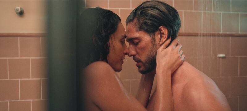 La miniserie subida de tono que debes ver en Netflix