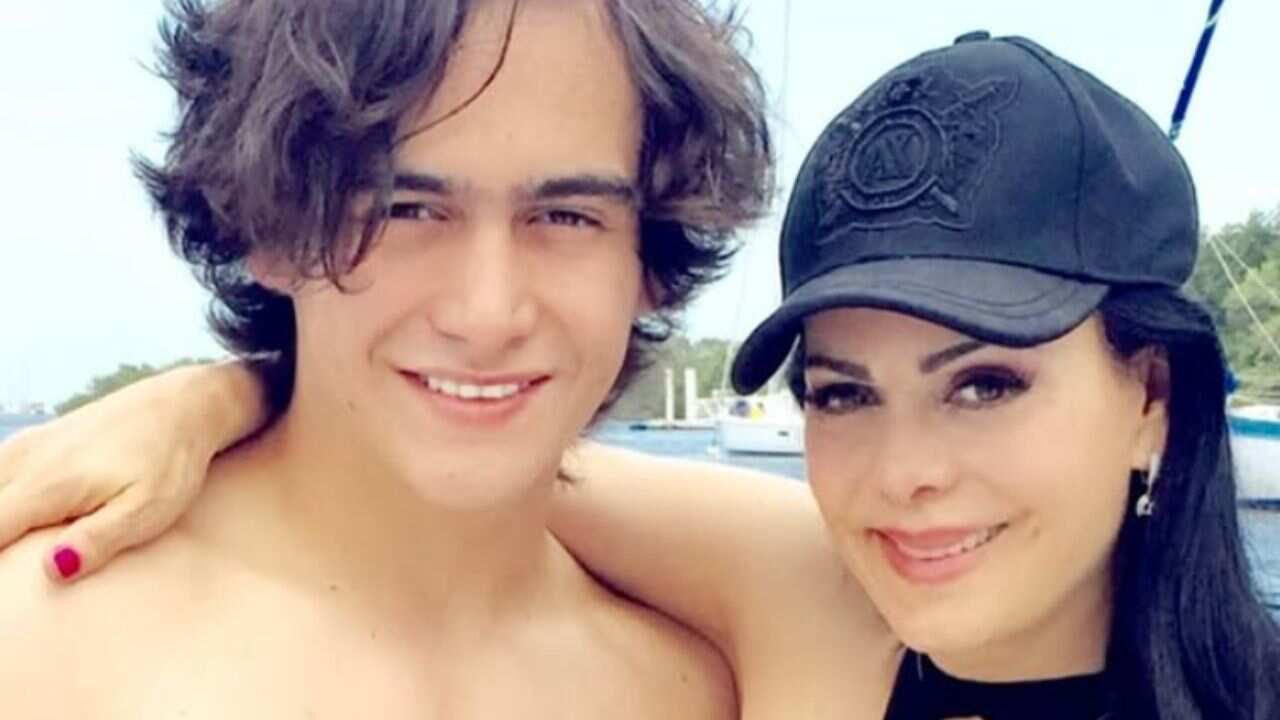Julián Figueroa y Maribel Guardia
