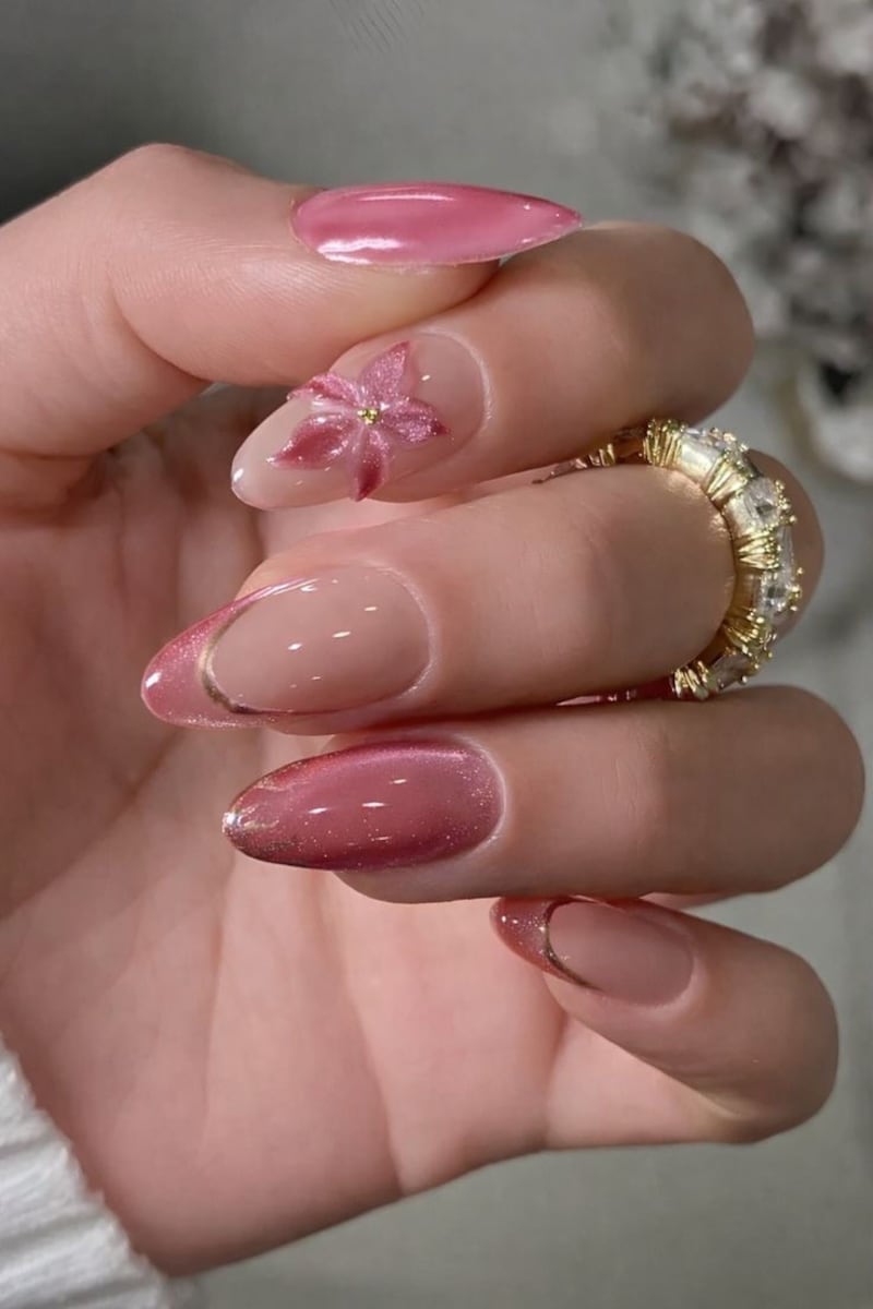 Manicura rosa malva