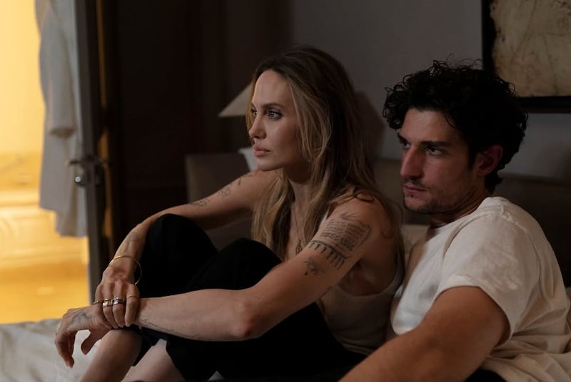 "Couture": la nueva película de Angelina Jolie