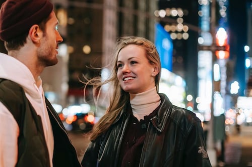 El significado de que un hombre te diga “cuídate”: ¿qué quieren decir con esta petición?