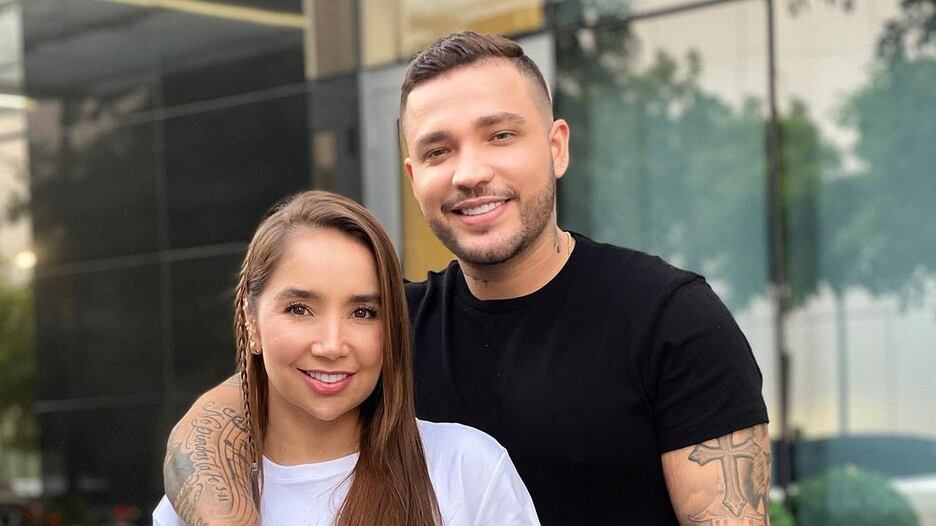 Jessi Uribe y Paola Jara