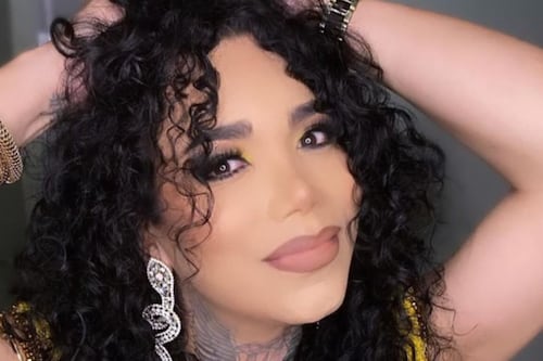 Paolita Suárez sufre grave accidente: choca contra camión y su auto queda completamente destruido