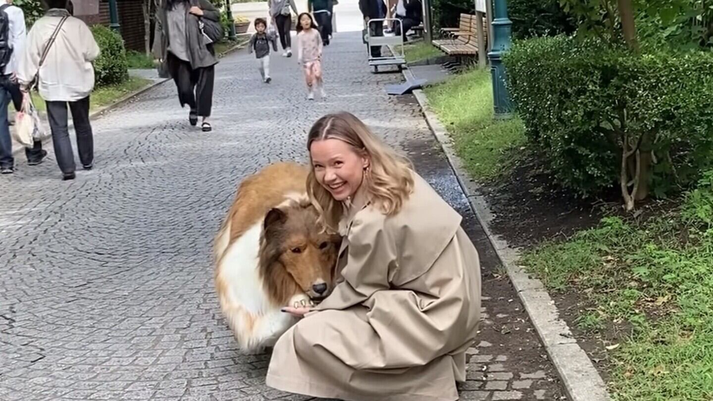 "Toco", el hombre que cumplió su sueño de ser perro.