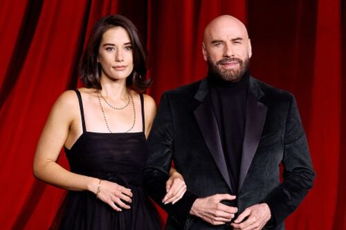 Hijo de John Travolta reaparece a los 14 años y su aspecto deja con la boca abierta a las redes