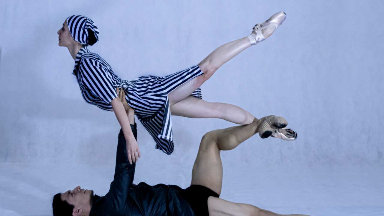 Romeo y Julieta en Tiempos de Guerra