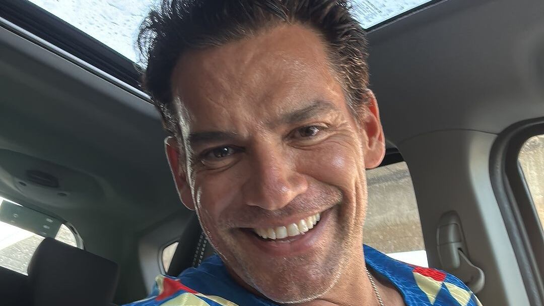 El actor chileno confirmó en una entrevista en México que se encuentra en una relación sentimental formal luego de su separación definitiva con Angélica Castro.