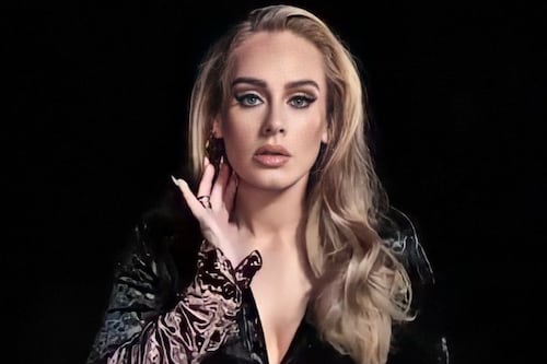 Inteligencia Artificial afirma que Adele falleció en junio de 2023