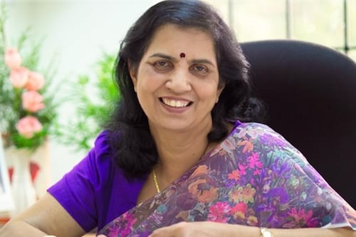 Suniti Solomon: la médica que ayudó a miles de personas con VIH a encontrar pareja y romper el estigma en India