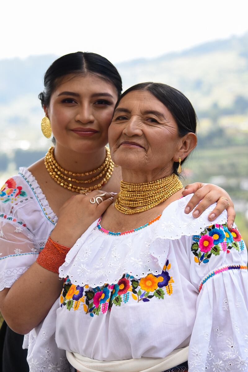 Ñusta Picuasi y su madre