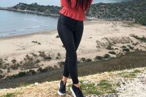 Se quiso sacar una foto en un acantilado para celebrar el fin de la cuarentena y murió tras caer al vacío