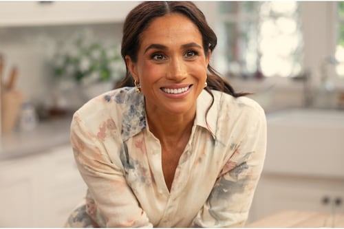 Meghan Markle reaparece con Lilibet y este sorprendente detalle en el look de su hija impactó a las redes
