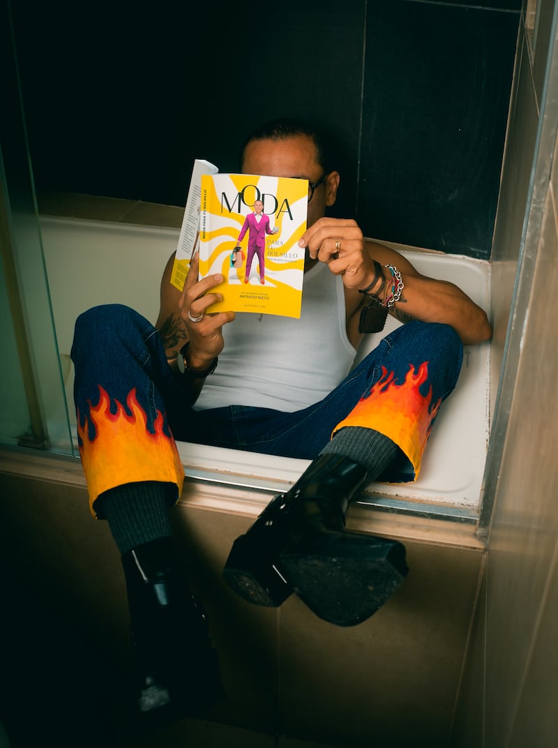 Patricio Nieto y su libro "Moda para tu bolsillo"