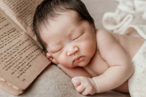 10 nombres de niña relacionados con la literatura: son bonitos y con bellos significados