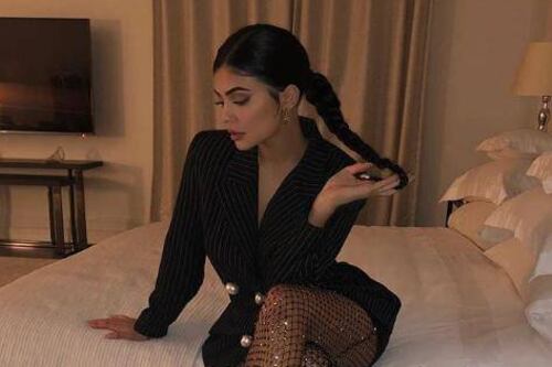 FOTOS: el sensual vestido naranja con el que Kylie Jenner deslumbra en Instagram
