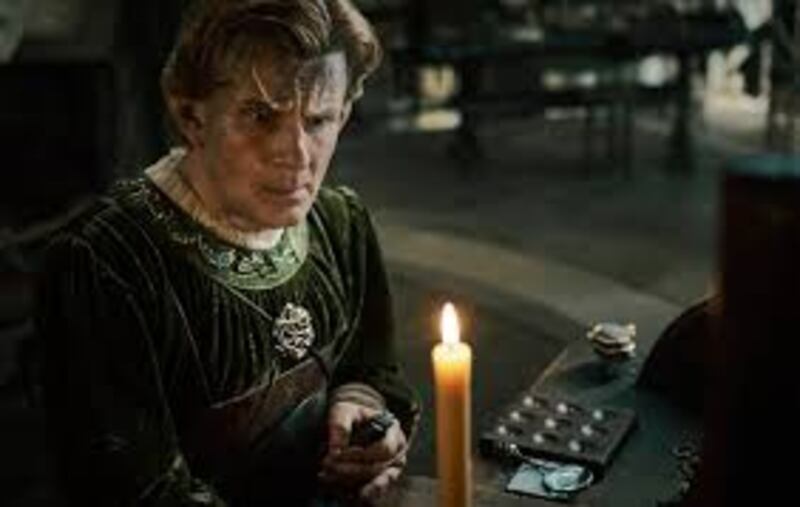Celebrimbor (Charles Edward) el malogrado herrero élfico.