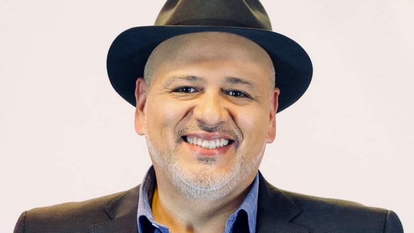 El locutor y periodista alzó la voz contra una revista de espectáculos.