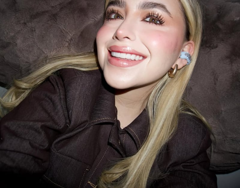 Amely Nodal presumió su nueva sonrisa