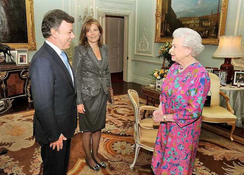 Juan Manuel Santos, 'Tutina' de Santos y la Reina Isabel II