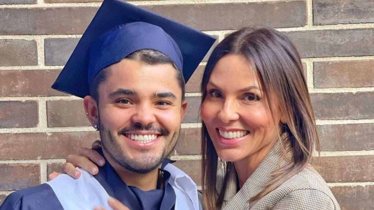 Hijo de Paula Andrea Betancourt.