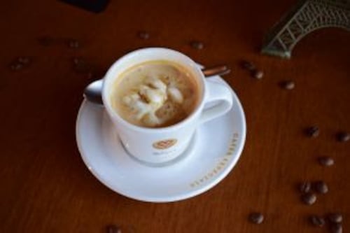 Cómo preparar un Café Dalgona o un Affogato perfecto para despertar antes del silbatazo inicial