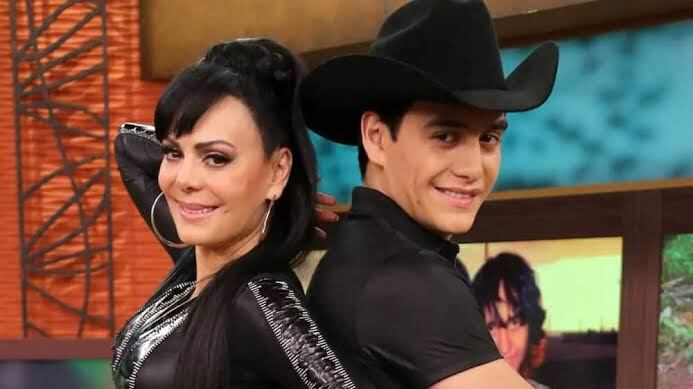 El joven era hijo de Maribel Guardia y Joan Sebastian. (Especial)